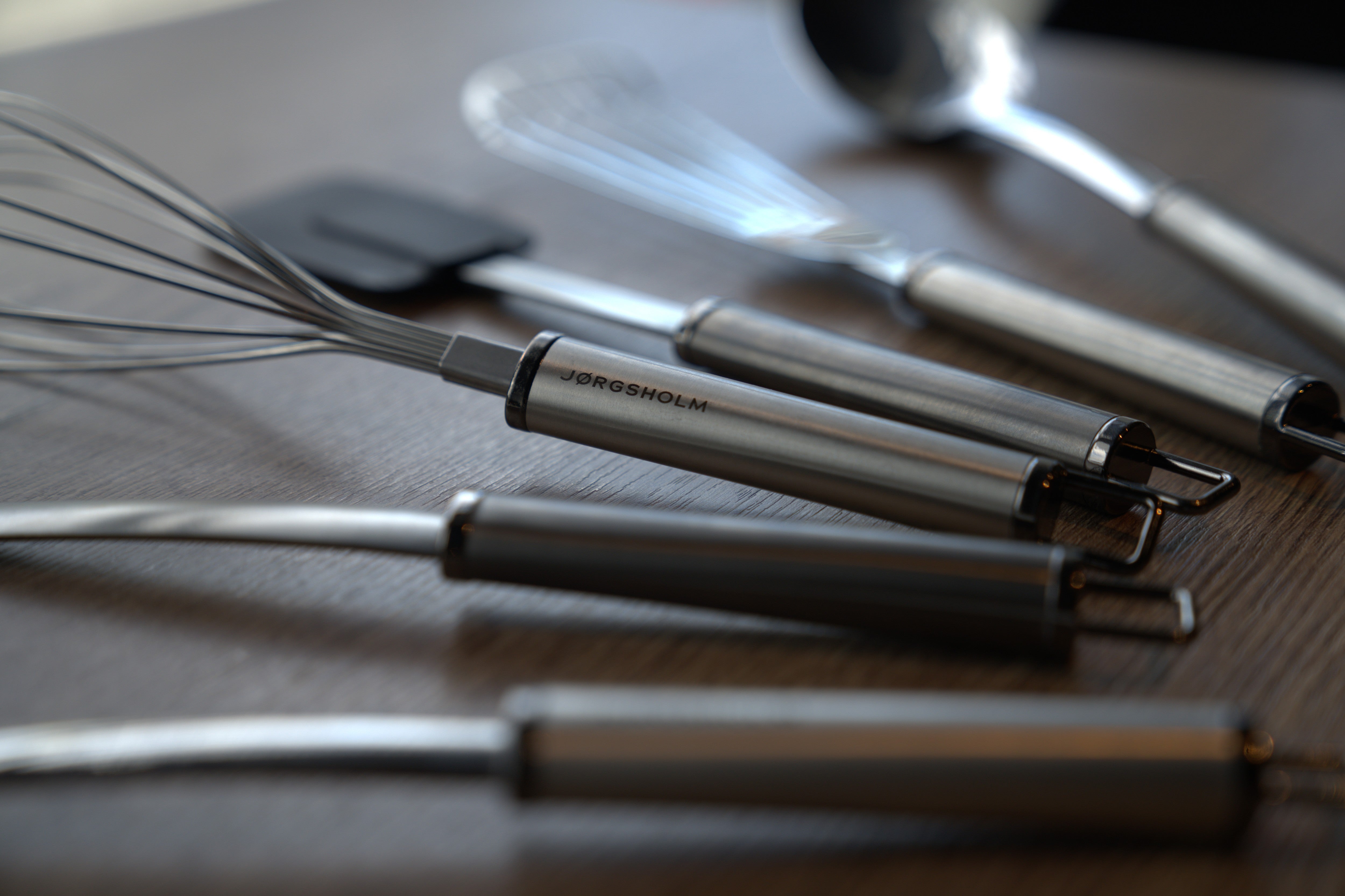 Wok Ø30 med Låg + Køkkenredskaber - 6 dele